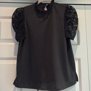 Gibson look women’s black short sleeve top size small